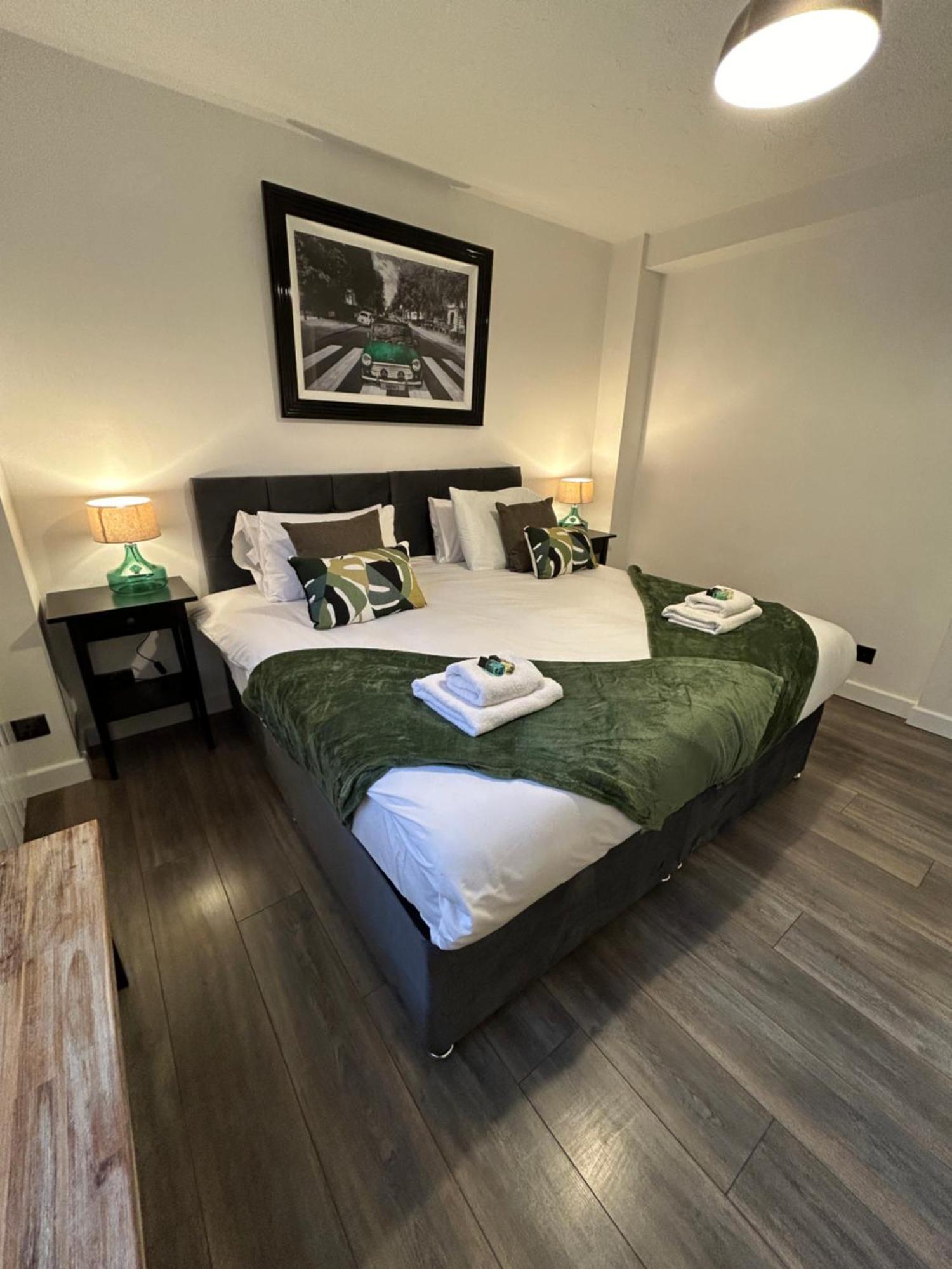 Spacious 3 Bedroom Apartment Close To Marina, 2 Parking Spaces, Kingsize Or Single Beds Саутгемптон Экстерьер фото